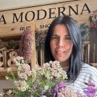 Clara Sanz, de La Moderna Rural Shop, floristería reconocida con un Wedding Award 2026.