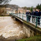 Mañueco contempla el Duero a su paso por El Burgo de Osma