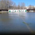 Estado del campo de fútbol de Ágreda con las lluvias.