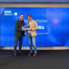 Entrega del reconocimiento al restaurante La Lobita de Navaleno.