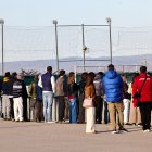 Aficionados siguiendo el partido del pasado sábado en la Ciudad Deportiva.