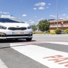 Un coche de autoescuela.