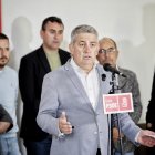 Javier Antón, arropado por su futuro equipo de Gobierno, en la presentación a los medios de comunicación.