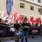 Concentración de UGT y CCOO por el Día Mundial de la Seguridad y Salud en el Trabajo.
