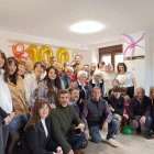 Isidora con familiares, amigos y representantes institucionales.