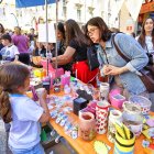 Mercadillo con los trabajos de los escolares del programa Impulso Emprende.