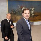 El presidente del Partido Popular de Castilla y León, Alfonso Fernández Mañueco, y el portavoz de Vox, Carlos Pollán, informan sobre el acuerdo de gobierno entre las dos formaciones políticas.