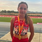 La soriana Celia Muñoz Díaz con la medalla de campeona de España Sub16 en los 1000 metros.