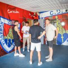 Jugadores del Numancia junto a responsables de la Dirección Deportiva durante estos días de revisiones médicas y físicas.