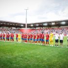 La plantilla del CD Numancia posa en el partido de presentación de la temporada 2026 / 2027.