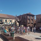 El baile de la escoba volvió a estar presente en las fiestas de Osma.