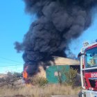 Humareda que provocó el incendio.