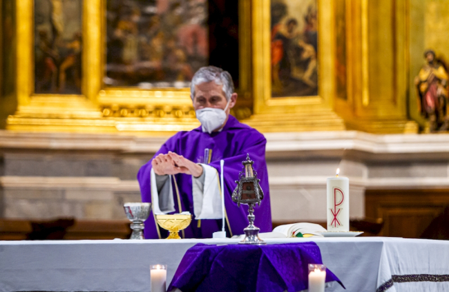 Veneración de las Santas espinas en Ágreda (25)