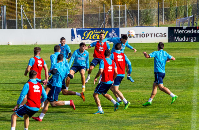 Entrenamiento del CD Numancia. MARIO TEJEDOR (74)