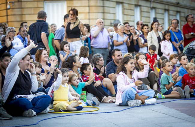 Festival de teatro de calle - MARIO TEJEDOR (33)