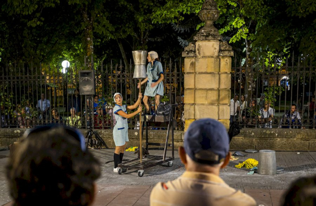 Festival de teatro de calle - MARIO TEJEDOR (56)
