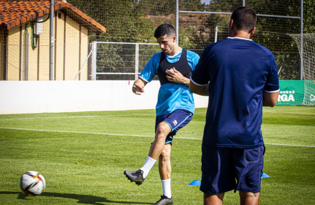 La vuelta del CD Numancia a los entrenamientos - MARIO TEJEDOR (48)