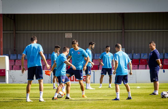 La vuelta del CD Numancia a los entrenamientos - MARIO TEJEDOR (58)