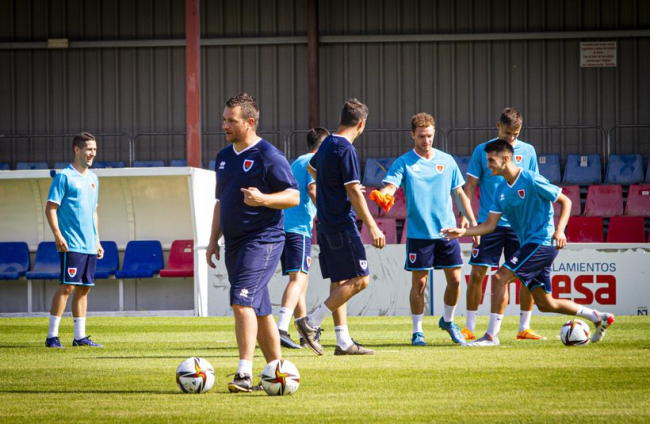 La vuelta del CD Numancia a los entrenamientos - MARIO TEJEDOR (65)