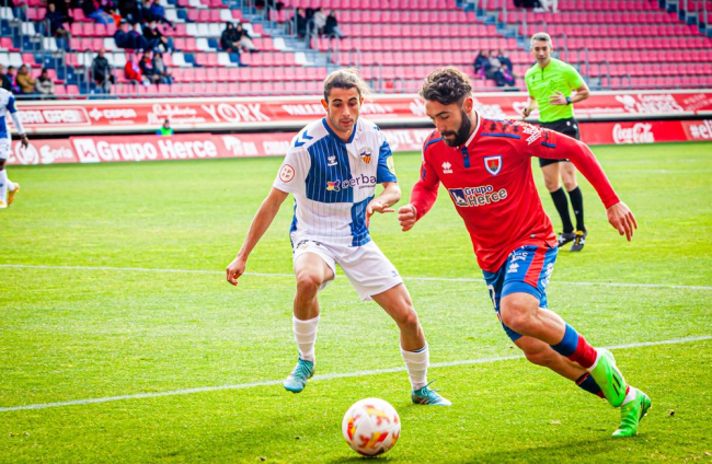CD Numancia vs CE Sabadell. MARIO TEJEDOR (2)