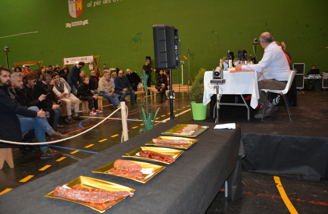 Feria del Chorizo de Covaleda 2023.-R. FERNÁNDEZ
