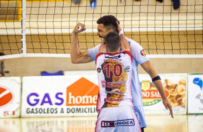 El Río Duero Voley vence a Teruel y se mete a la final. MARIO TEJEDOR (52)