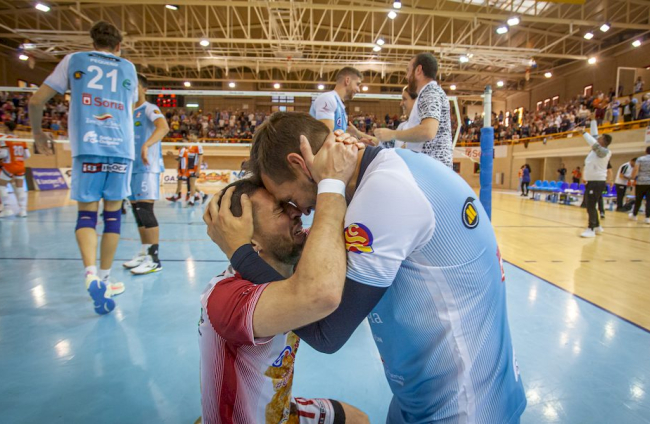 El Río Duero Voley vence a Teruel y se mete a la final. MARIO TEJEDOR (59)