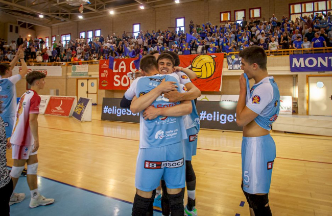 El Río Duero Voley vence a Teruel y se mete a la final. MARIO TEJEDOR (65)