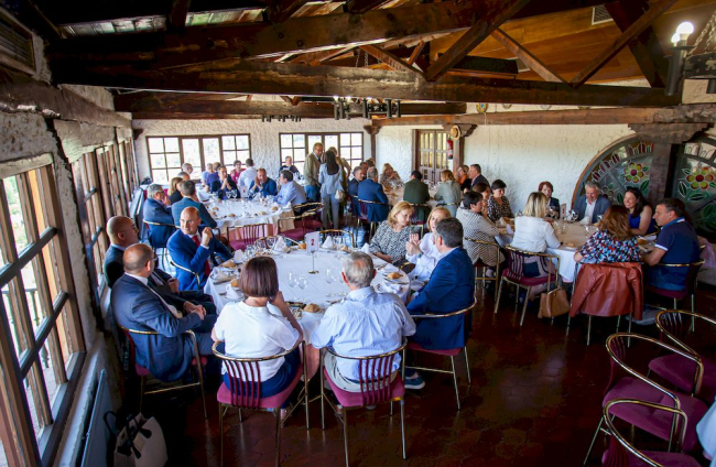 Despedida del coronel Andrés Velarde. MARIO TEJEDOR