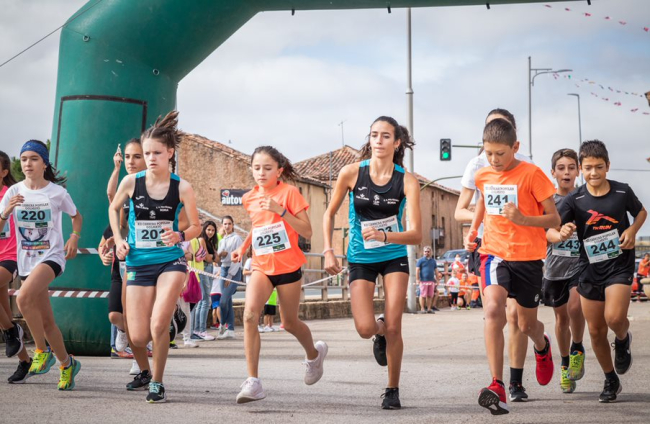 La Carrera Popular de Golmayo vivió su decimosegunda edición. GONZALO MONTESEGURO