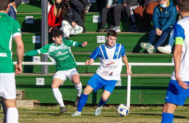 Enfrentamiento entre San José y Calasanz de la temporada pasada. MARIO TEJEDOR