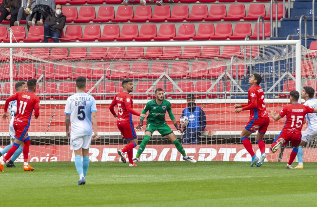 Numancia 3 vs Compostela 0 - MARIO TEJEDOR (47)