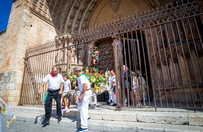 Procesión de San Roque en las fiestas de El Burgo de Osma - MARIO TEJEDOR (1)