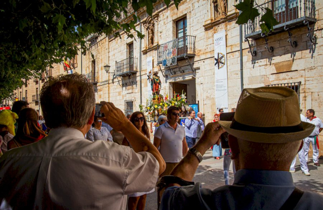 Procesión de San Roque en las fiestas de El Burgo de Osma - MARIO TEJEDOR (21)
