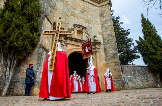 Procesión del Lunes Santo - Cofradía de la Flagelación del Señor - MARIO TEJEDOR (6)