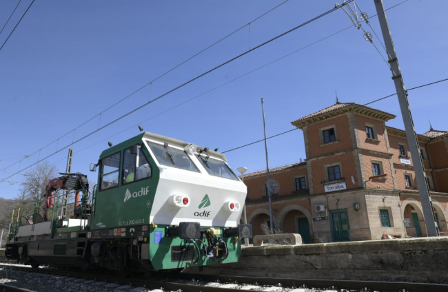 Renovación de la línea Soria-Torralba en la estación de Torralba del Moral. HDS