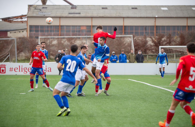 El Numancia B empataba a dos ante el Unami. G.M