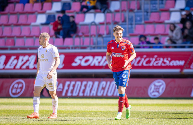 CD Numancia vs Real Murcia. MARIO TEJEDOR (49)