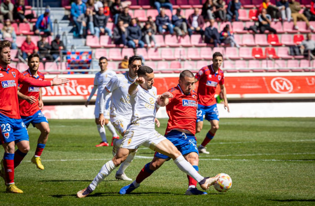CD Numancia vs Real Murcia. MARIO TEJEDOR (82)
