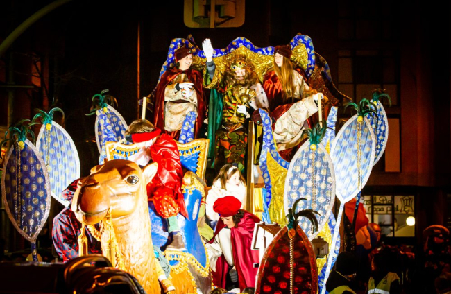 Cabalgata de los Reyes Magos en Soria. MARIO TEJEDOR (25)