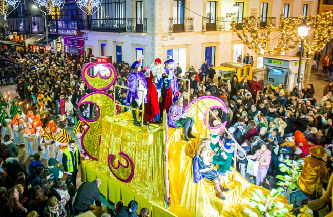 Cabalgata de los Reyes Magos en Soria. MARIO TEJEDOR (49)