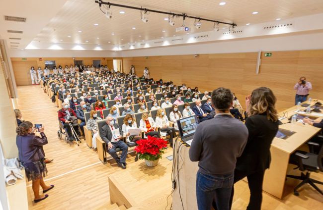 Premios de investigación en el Hospital Santa Bárbara de Soria. MARIO TEJEDOR (1)