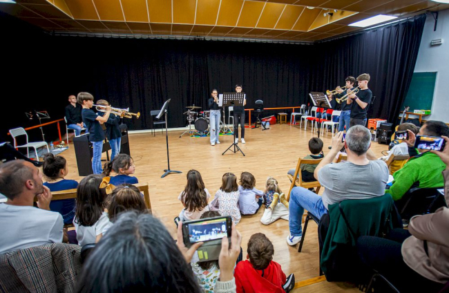 X Aniversario de la Escuela Enclave Musical. MARIO TEJEDOR (4)