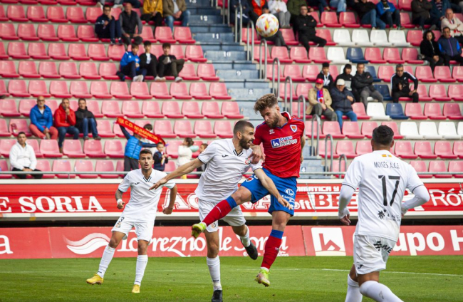 Numancia 2 vs La Nucia 0. MARIO TEJEDOR (9)