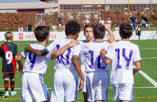 Real Madrid vs Rayo Vallecano Benjamines - MARIO TEJEDOR (22)