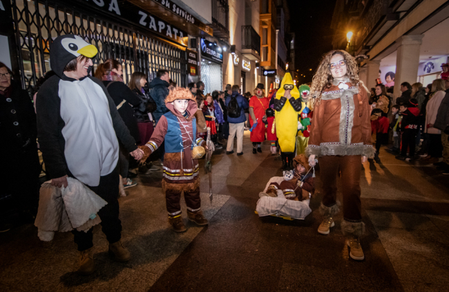 Desfile de disfraces en Soria el sábado de Carnaval.-G. MONTESEGURO3