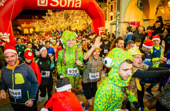 Participantes en la Carrera de Navidad de Soria. MARIO TEJEDOR (40)