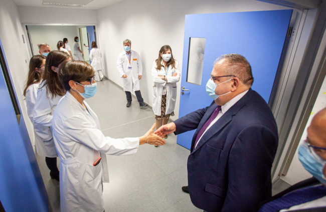 Visita del Consejero de Sanidad al Hospital Santa Bárbara. MARIO TEJEDOR (5)