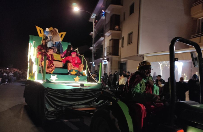 Cabalgata de Reyes Magos en San Esteban de Gormaz. ANA HERNANDO (10)