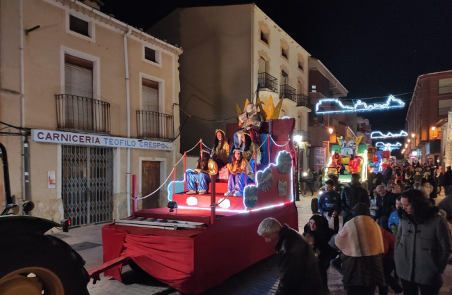 Cabalgata de Reyes Magos en San Esteban de Gormaz. ANA HERNANDO (17)